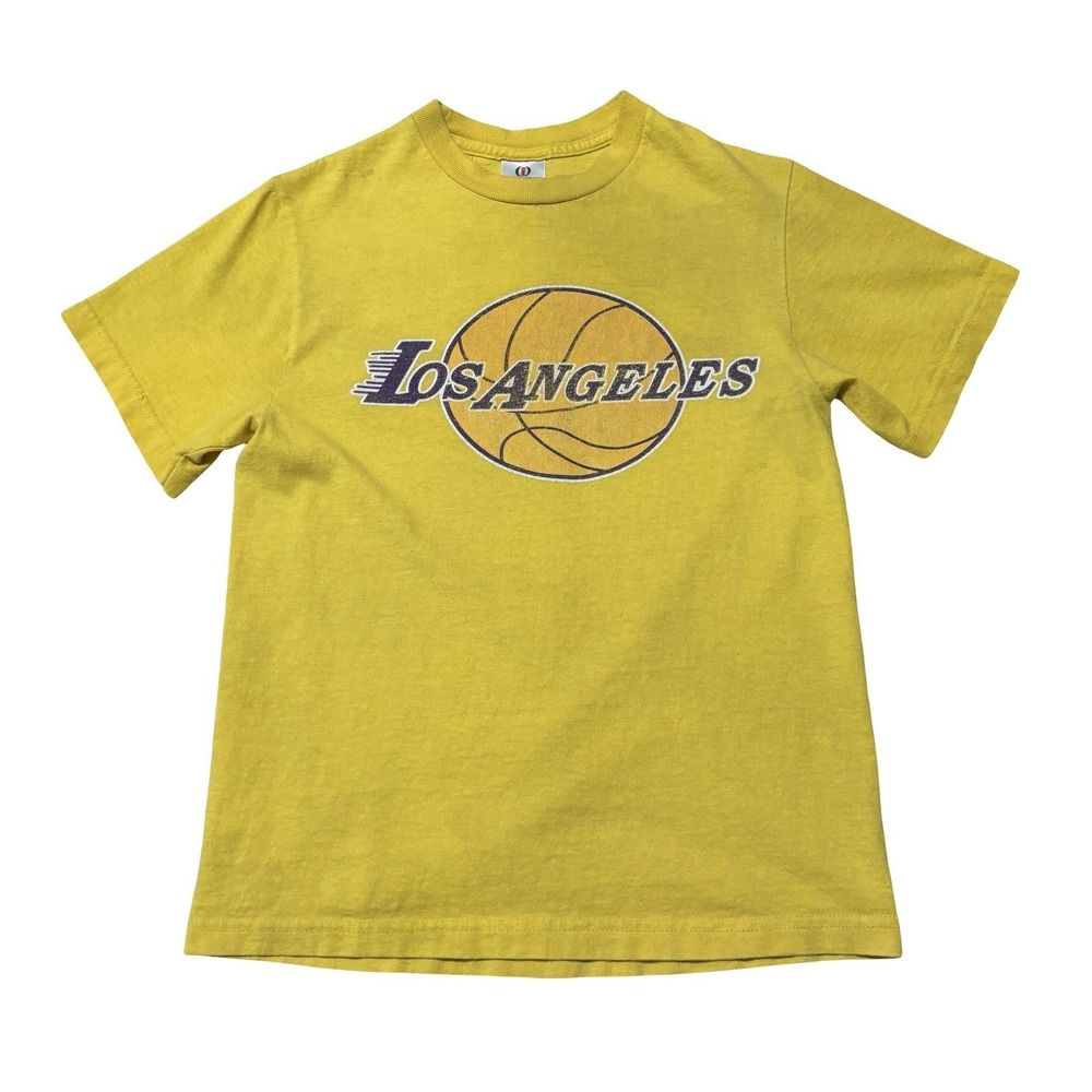 Vintage Los Angeles Lakers Graphic T Shirt Yellow *Stained* Size Large 17‎ x 24